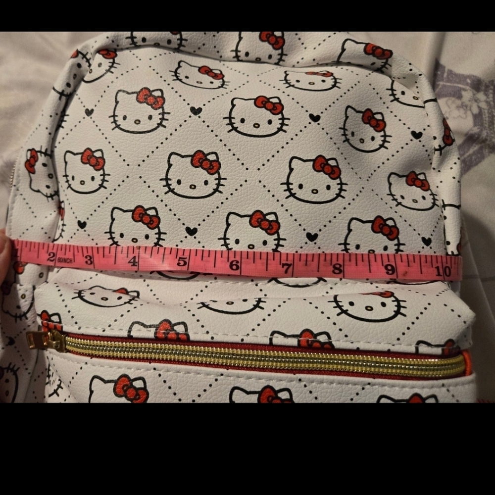 Hello Kitty Mini Backpack – New With Tags (NWT) - Picture 8 of 9